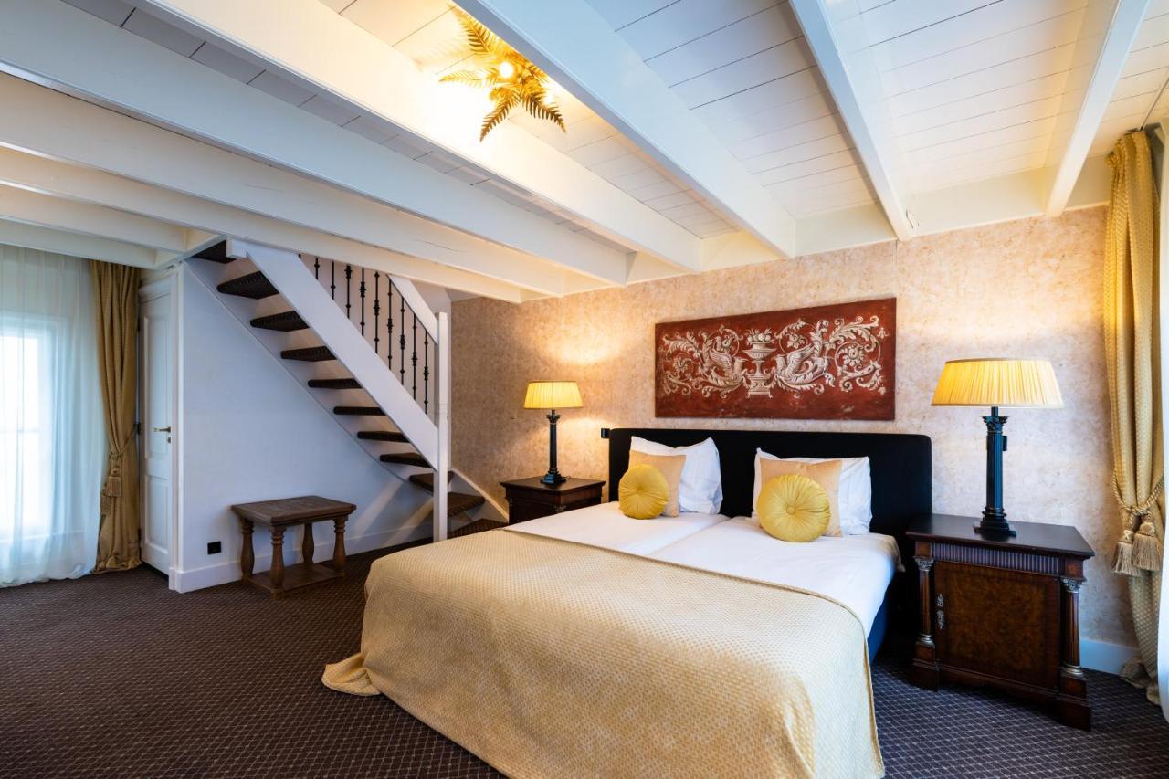 Grand Boutique Hotel-Restaurant Huis Vermeer Deventer Rum bild