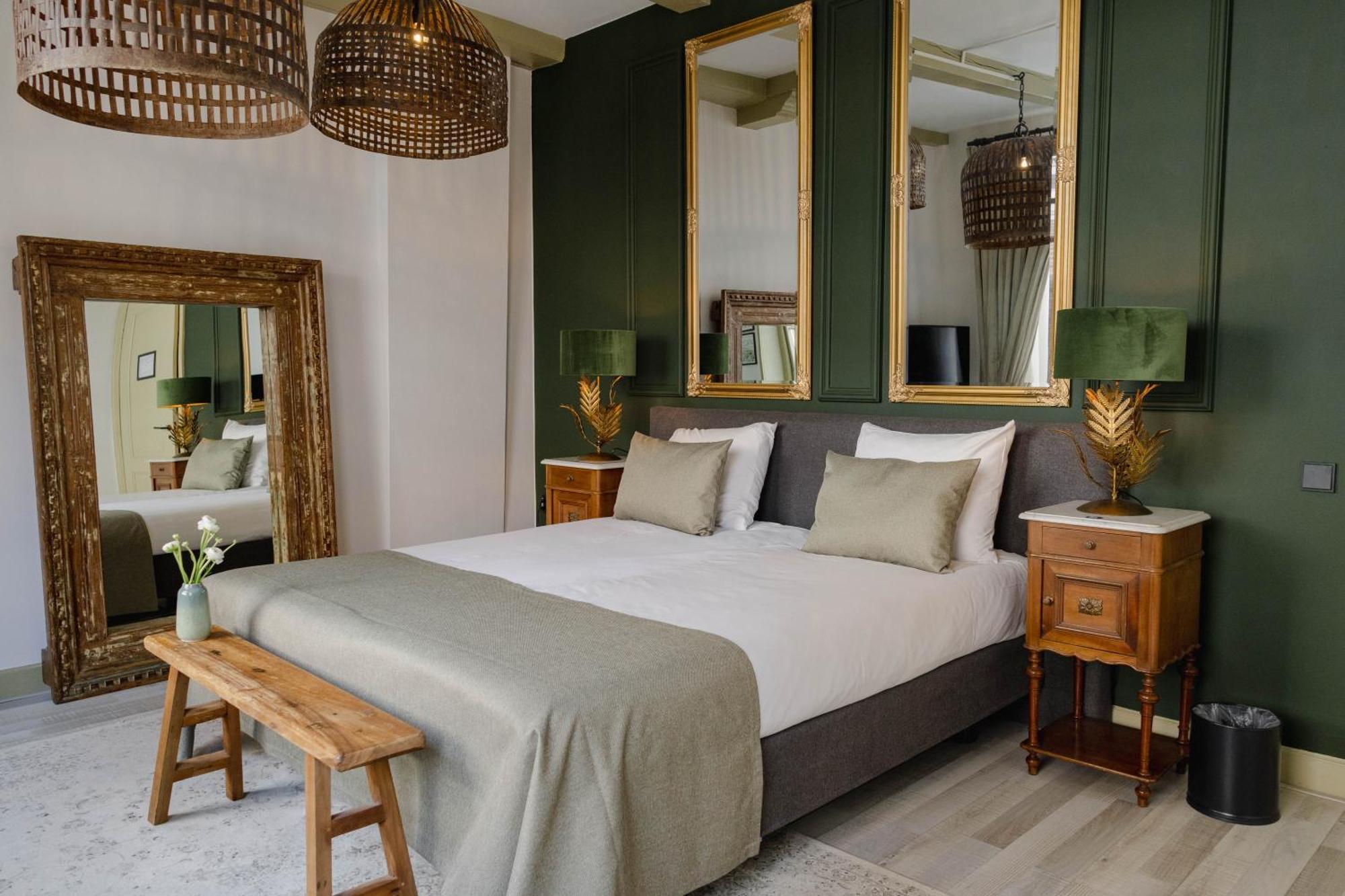Grand Boutique Hotel-Restaurant Huis Vermeer Deventer Exteriör bild