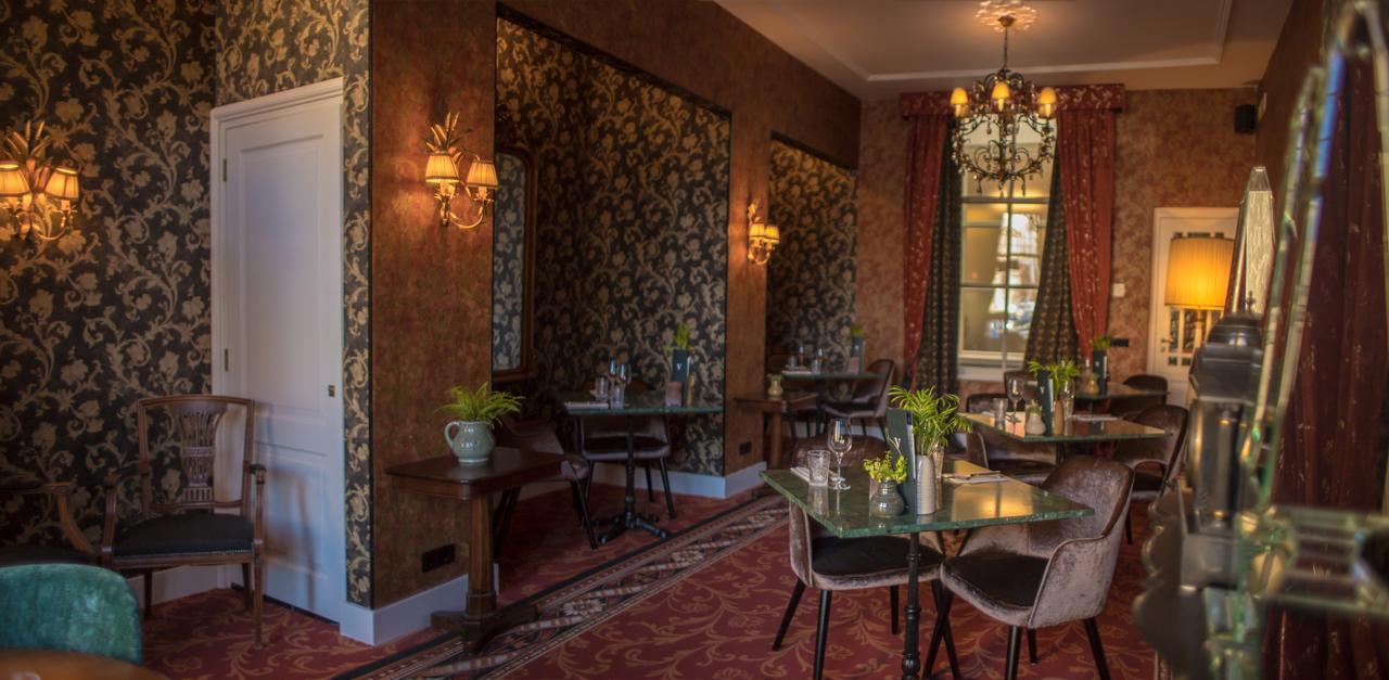 Grand Boutique Hotel-Restaurant Huis Vermeer Deventer Exteriör bild